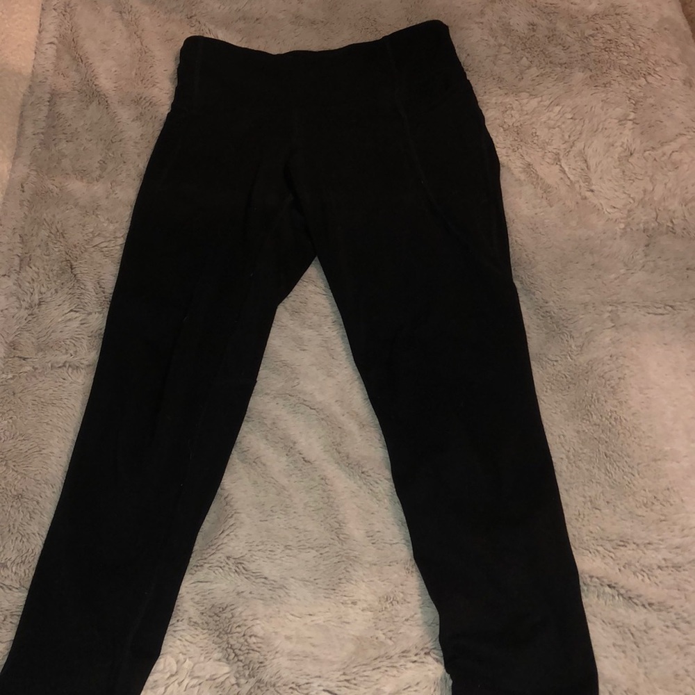 black leggings